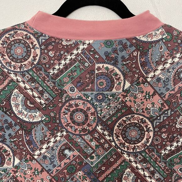 Vintage 90's Pink Patchwork Tapestry Fabric Print Top Sz Medium Made In USA - Picture 13 of 14